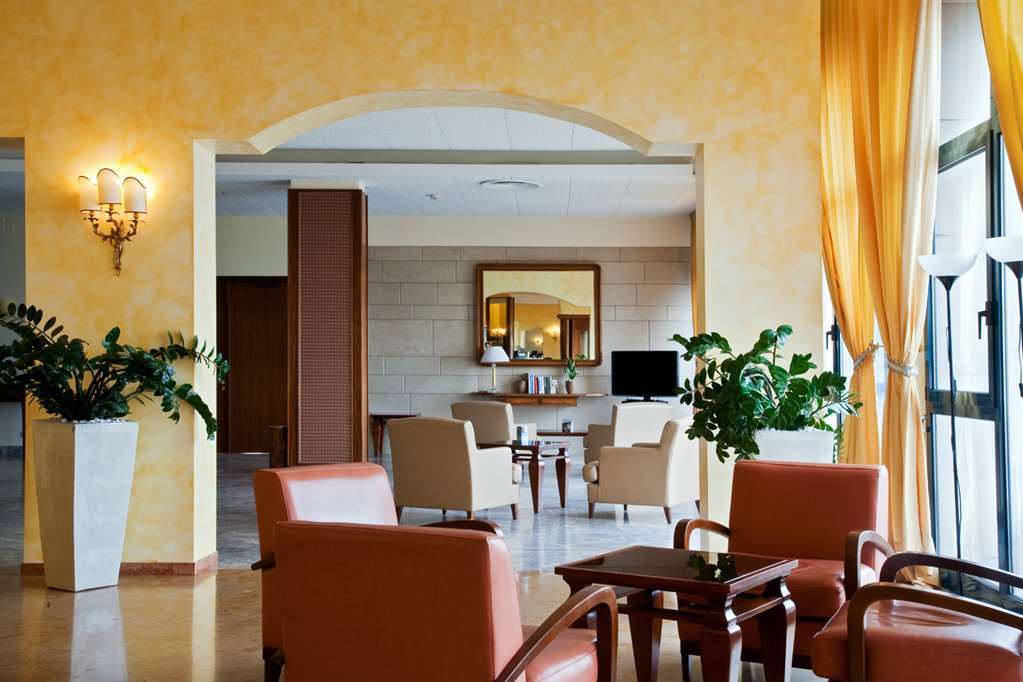 Nh Ancona Hotel Interior photo